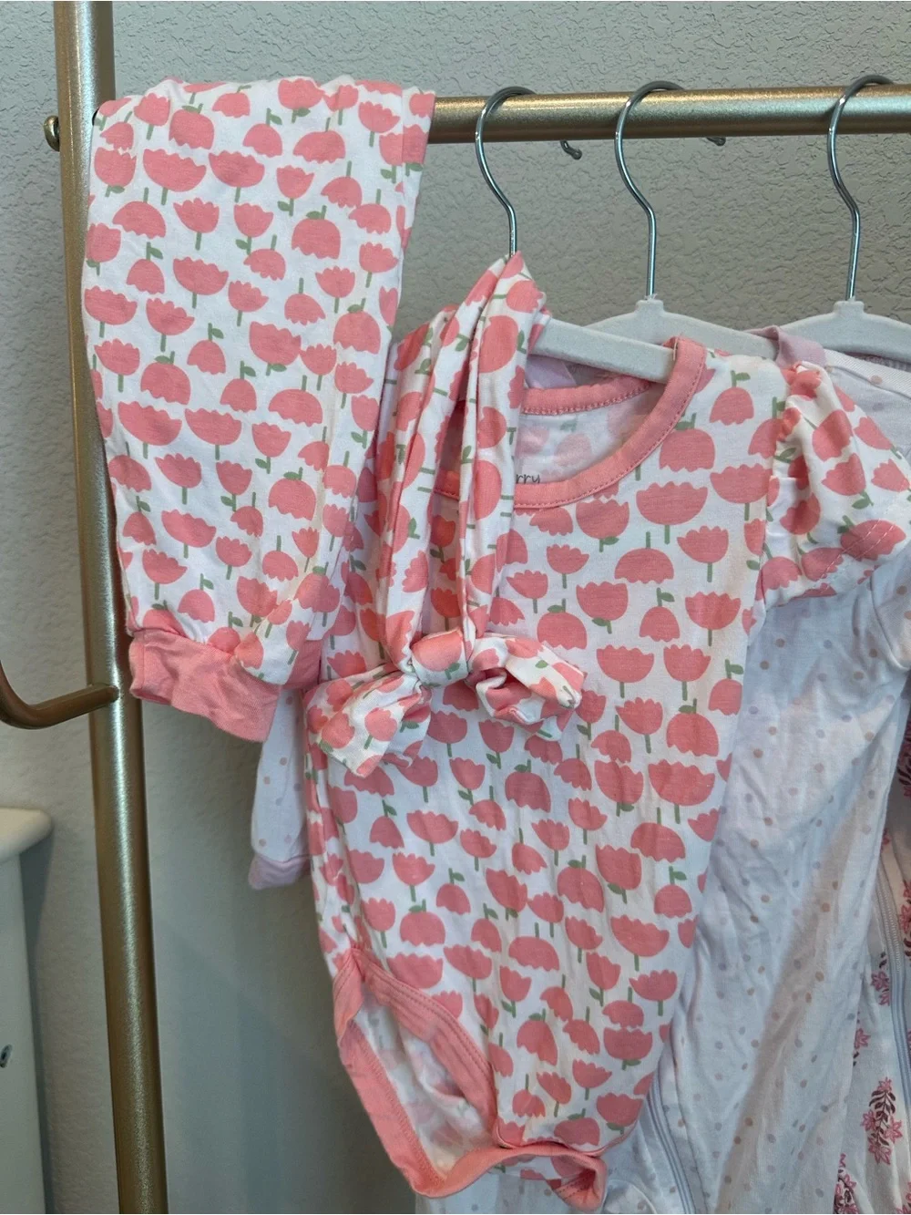 Milk Berry Pink Floral & Printed Baby One-Piece Bodysuit Set 5 pieces!
